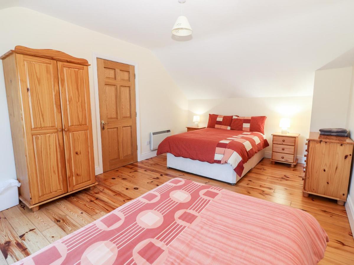 Number 7 Villa Lispole Dış mekan fotoğraf